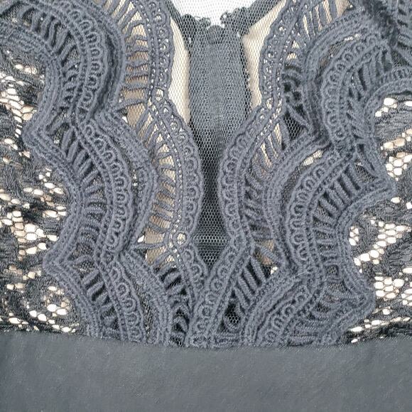 Trixxi Dress Lace Overlay Bodycon Prom Hoco Formal Event Black LBD - 9 - Picture 10 of 11